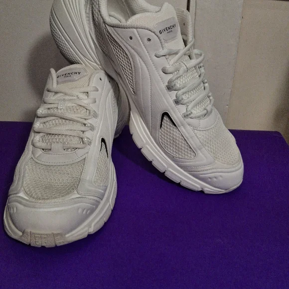 Givenchy TK-MX Runner Sneakers White Men’s Size EU 47 Givenchy TK-MX Runner Sneakers White Men main image 3
